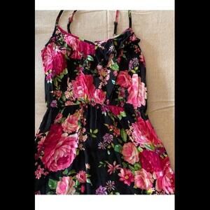 👗⚫️Exhilaration Women’s Black Pink Dress Size Medium Spaghetti Strap GUC